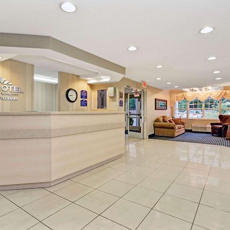 Microtel Inn & Suites By Wyndham Florence/Cincinnati Airpo Экстерьер фото