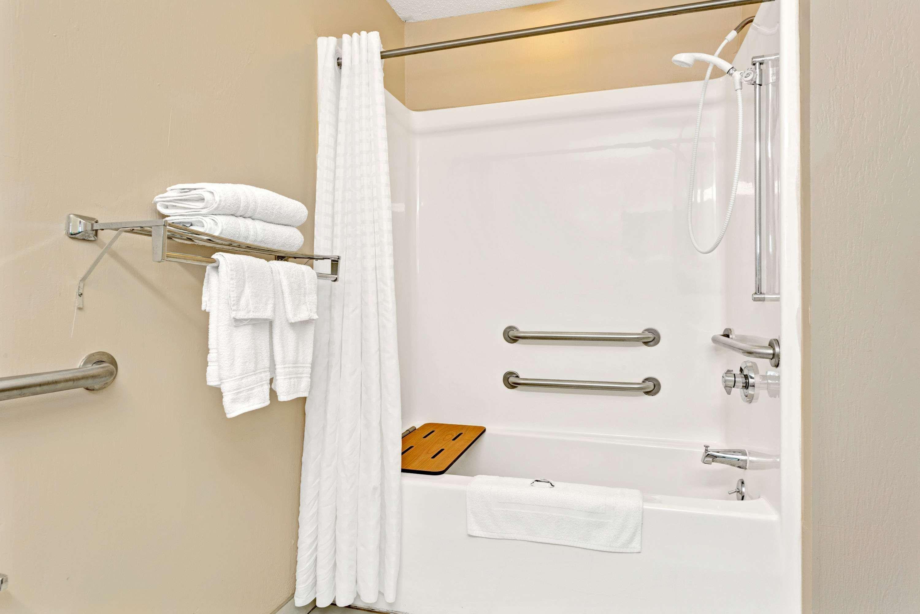 Microtel Inn & Suites By Wyndham Florence/Cincinnati Airpo Экстерьер фото