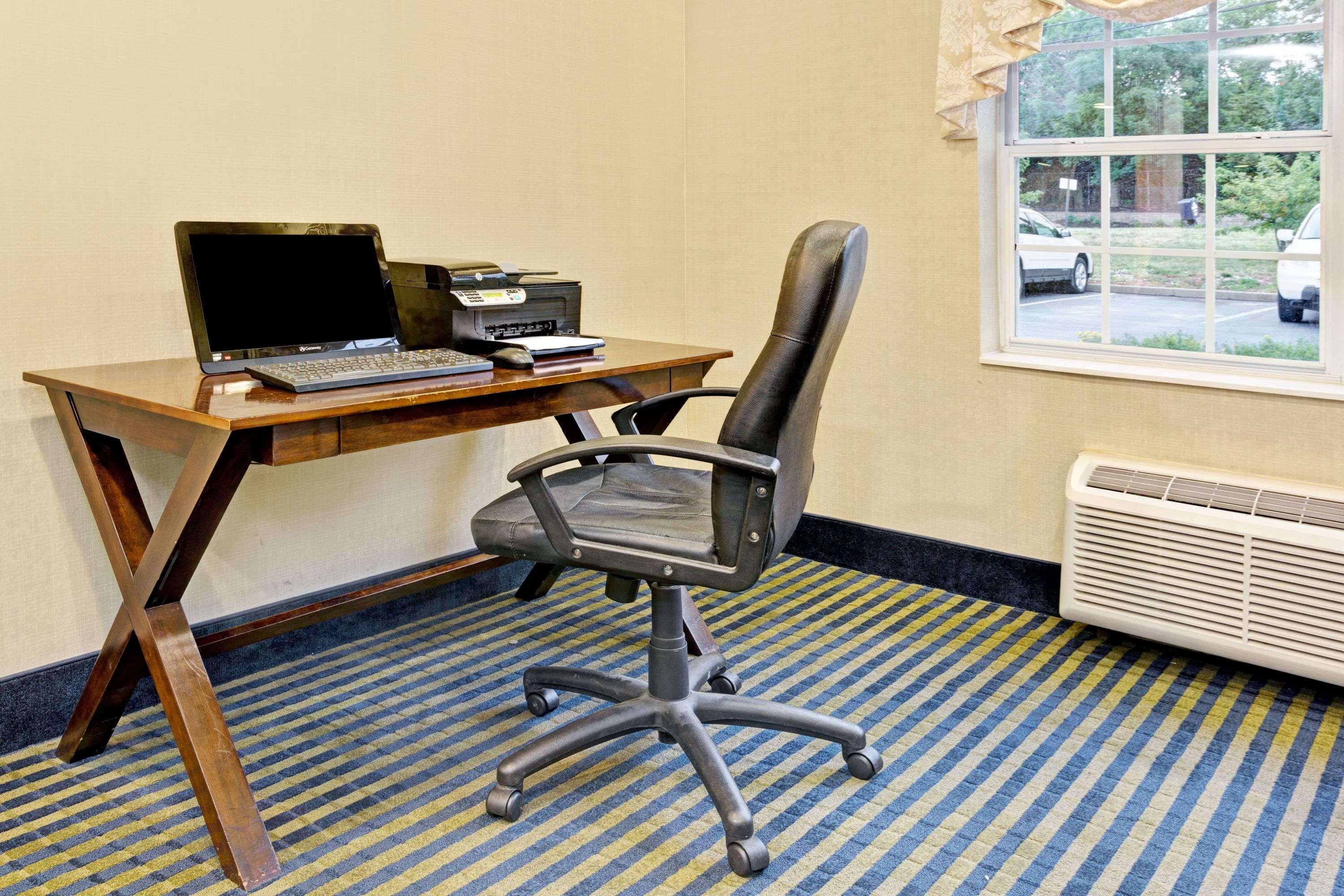 Microtel Inn & Suites By Wyndham Florence/Cincinnati Airpo Экстерьер фото