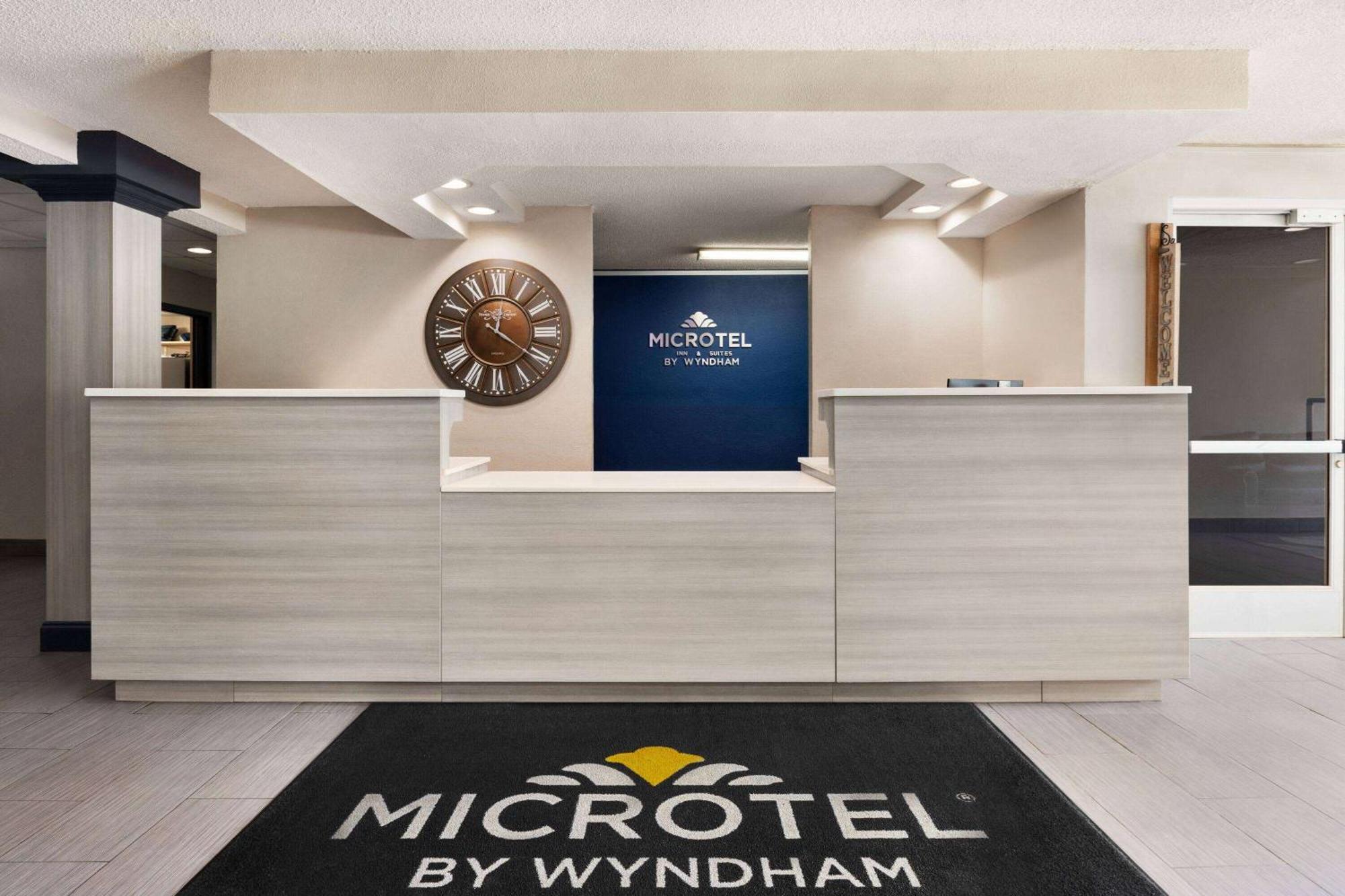 Microtel Inn & Suites By Wyndham Florence/Cincinnati Airpo Экстерьер фото